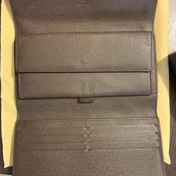 Louis Vuitton Porte-Trésor International Wallet in excellent condition - Picture 3 of 12